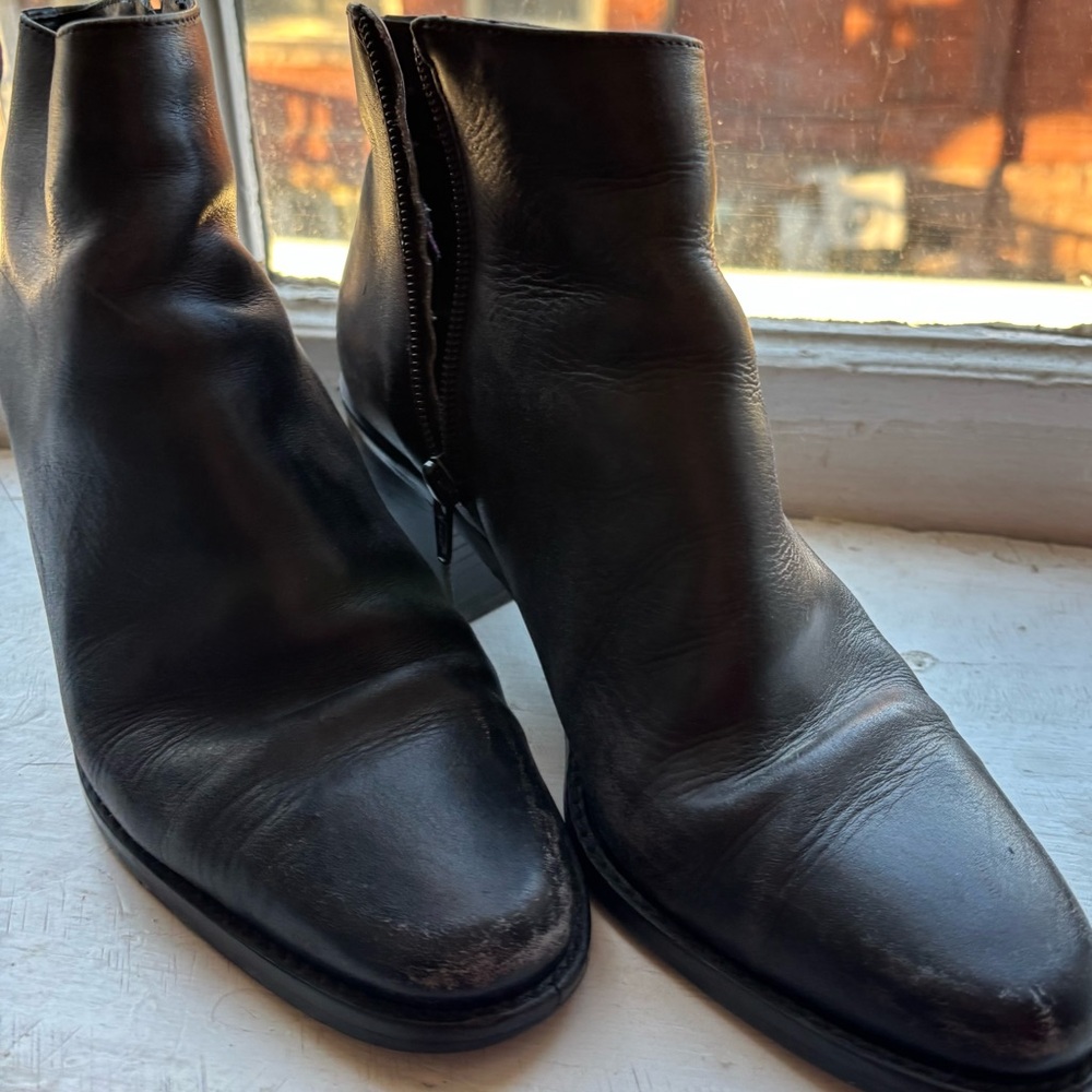 VINTAGE - Cathy Jean Leather Booties